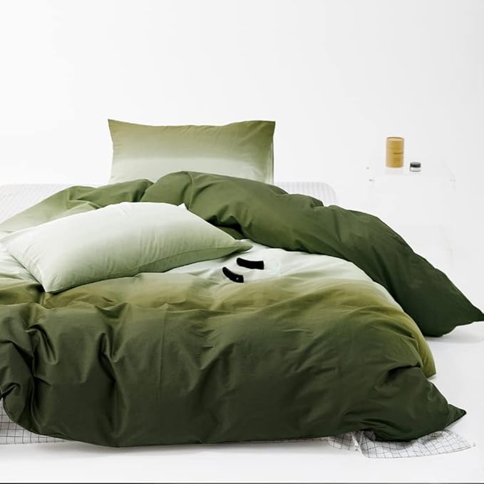 Pureant Army Green Gradient Comforter Sets Twin Women Men Solid White and Green Bedding Comforters Cotton Modern Plain Dark Hunter Green Gradient Quilts Watercolor Art Bedding Soft Green Blankets