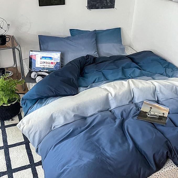 CLOTHKNOW Blue White Twin/Twin XL Comforter Set Blue Gradient Bedding Comforter Sets with 2 x Pillowcases Soft All Season Comforter