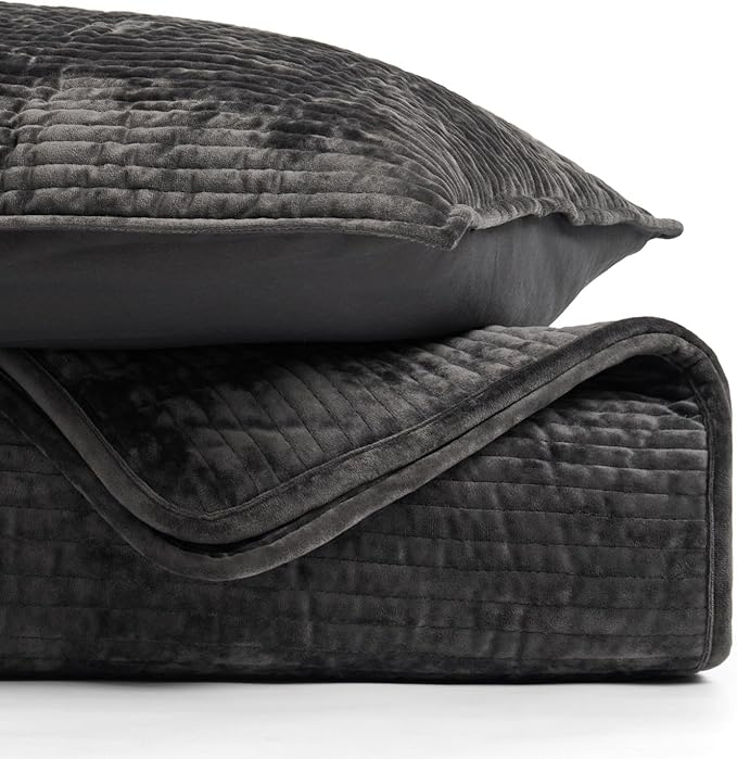 EVERGRACE Velvet Quilt Set King Size, Luxurious Soft Quilted Bedding Sets, Lightweight Velvet Comforter for All Season, Striped Channel Bedspread Coverlet with 2 Shams, Washed Black