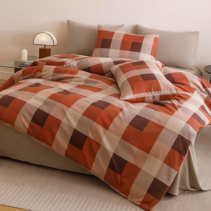 CLOTHKNOW Plaid Queen Comforter Set Gingham Buffalo Bedding Comforter Sets Rust Brown Khaki Geometric Comforter Queen Sets with 2 x Pillow Cases