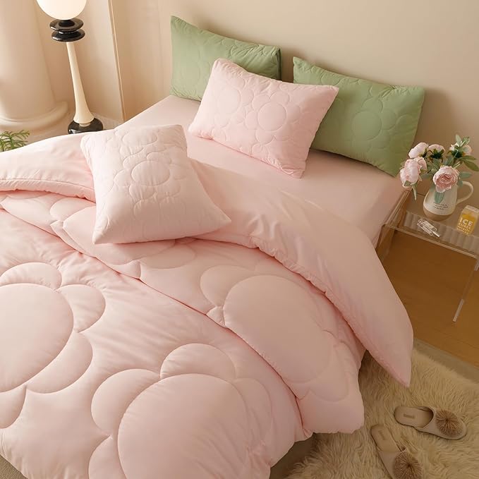 CLOTHKNOW Pink Queen Comforter Sets Daisy Puff Bedding Comforter Sets Soft Floral Queen Comforter Pink Comforter with 2 x Pillow Cases