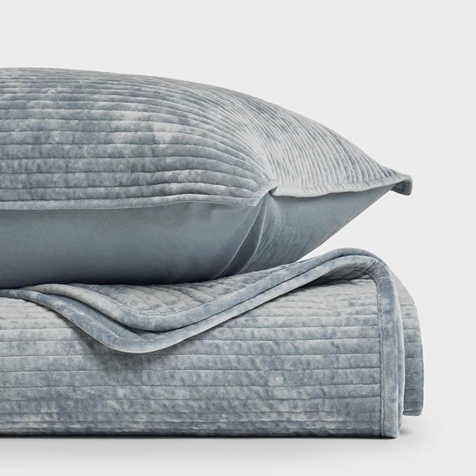 EVERGRACE Velvet Quilt Set Queen Size, Luxurious Soft Quilted Bedding Sets, Lightweight Velvet Comforter for All Season, Striped Channel Bedspread Coverlet with 2 Shams, Blue Linen