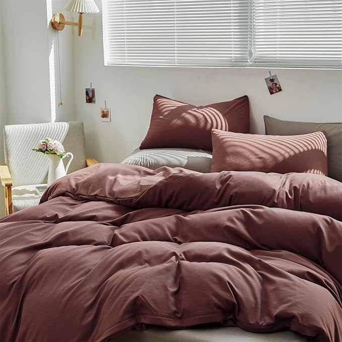 CLOTHKNOW Brick Red Comforter Set King Brownish Bedding Comforter Sets Rust Red Comforter King Soft Blackish Comforter with 2 x Pillow Cases