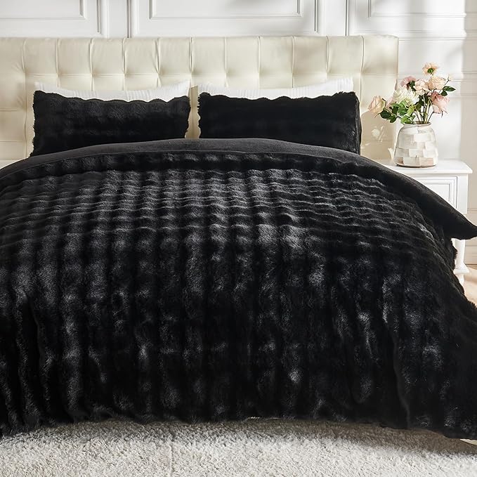 Lotus Karen Faux Fur Comforter Set Queen – Black Fluffy Big Bubble Faux Rabbit Fur Winter Comforter Sets, Warm Cozy Fuzzy Bed Set 3 Pieces, 1 Comforter and 2 Pillowcases