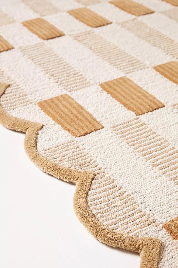 Hand-Tufted Wool Area Rug with Scalloped Edges, Neutral Beige Plaid Pattern, Cozy Soft Accent Rug for Living Room, Bedroom, and Nursery, Handmade Decorative Carpet, 8x11 Ft