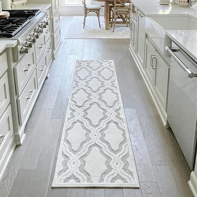 My Texas House Cotton Blossom Runner Rug 1.11x7.6 Indoor Outdoor, Natural Grey