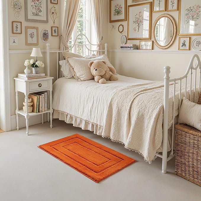 GRANNY SAYS Bathroom Rugs Non Slip, 20" x 32", Bath Rugs for Bathroom Washable, Bath Mats for Floor, Microfiber Bath Mat for Tub, Absorbent Bath Rugs for Bath, Orange