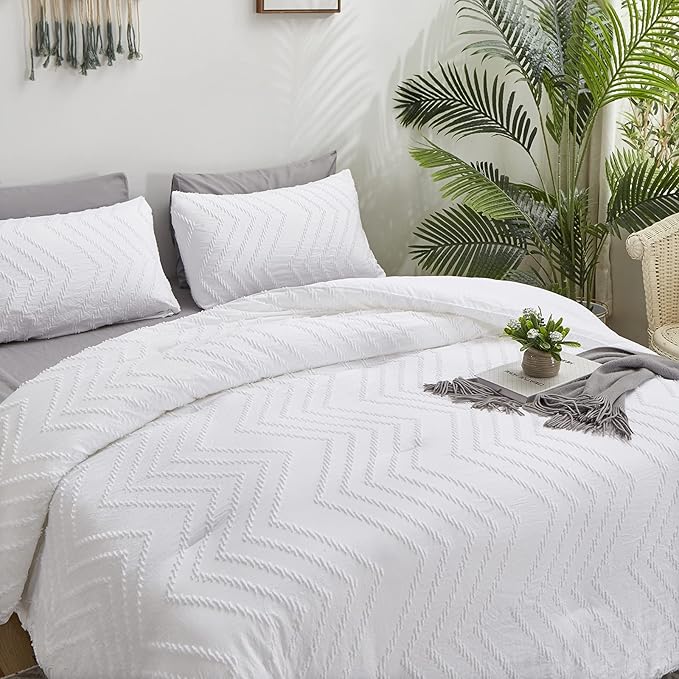 CLOTHKNOW White Twin/Twin XL Comforter Set Tufted Farmhouse Bedding Comforter Sets Plain White Bedding Sets Shabby Chic Bed Comforter Sets
