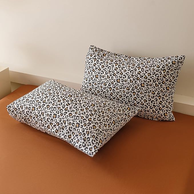 CLOTHKNOW Black Cheetah Print Queen Size Comforter Sets 3Pcs Animal Leopard Bedding Comforter Sets Soft Black Brown Bedding Sets with 2 x Pillowcases Queen Size