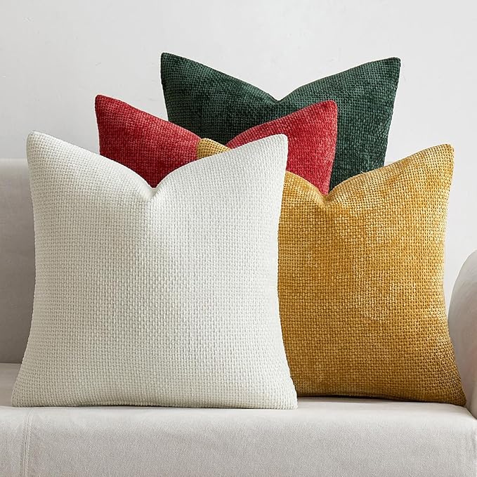 MIULEE Christmas Pack of 4 Throw Pillow Covers 16x16 Inch Christmas Red/Green Soft Decorative Chenille Pillow Covers Farmhouse Accent Cushion Covers for Boho Home Decor Bedroom Living Room