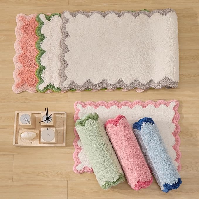 ORTIGIA Cute Green Scalloped Bath Mat, Fun Plush Microfiber Scallop Bathroom Rugs Non Slip Washable Quick Dry Absorbent, Bathmat Bath Rug for Shower Stall Vanities Kitchen Floor Entrance, 20x32