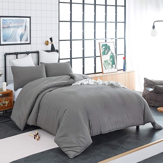 CLOTHKNOW Dark Grey California King Comforter Set Gray Bedding Comforter Sets All Season Grey Comforter Men Women Comforter with 2 x Pillow Cases
