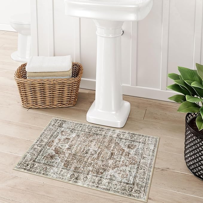 Uphome Boho Bathroom Rugs, Distressed Farmhouse Khaki Bath Mat, Comfy Velvet Small Bath Rugs Non Slip Washable, Vintage Oriental Toilet Rug for Sink Shower Vanity, 18x26 inch