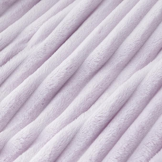 Bedsure GentleSoft Lavender Fog Full Blanket for Bed - Cozy Soft Blankets for Women, Cute Large Throws for Girls, 84x90 Inches