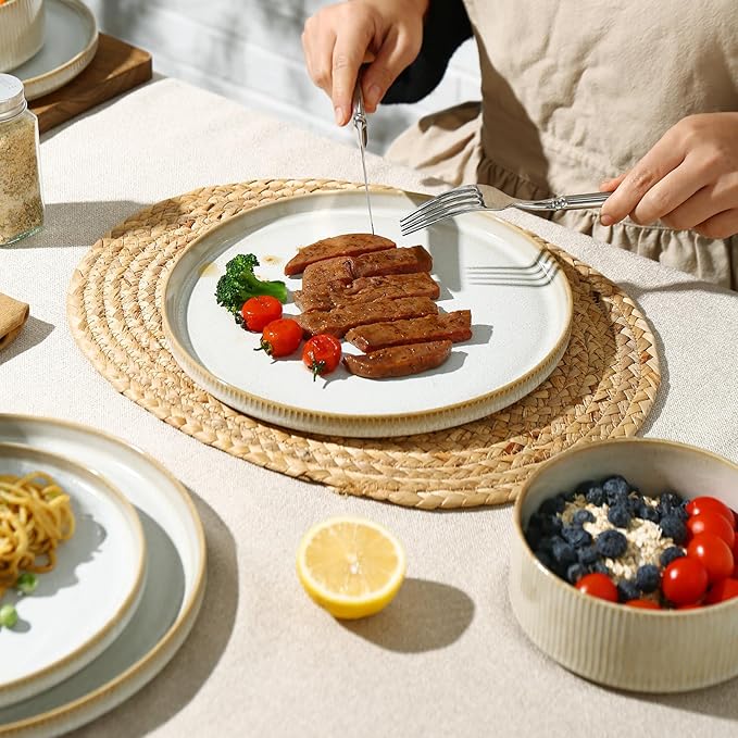 MONITO Ceramic Dinnerware Sets for 6, 18PCS Stoneware Plates and Bowls Sets, Reactive Glaze Dish Set, Chip and Scratch Resistant Double, Microwave and Dishwasher Safe, Beige