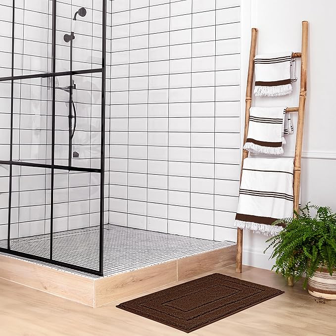 GRANNY SAYS Bathroom Rugs Non Slip 32" x 20", Bath Mats for Bathroom, Super Soft and Water Absorbent, Microfiber Washable Bath Rugs for Floor, Tub and Shower, Brown