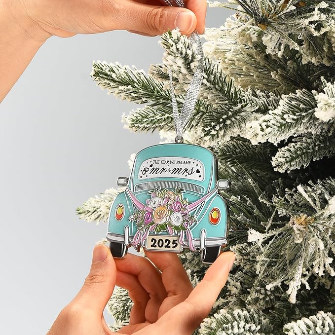 Venhoo Wedding Gifts for Couples 2025, Mr and Mrs Gifts, Wedding Gift Ideas for Newly Wed Couple, Bride, Bridal Shower, Future Mr & Mrs - Just Married Metal Hanging Accessory 2025