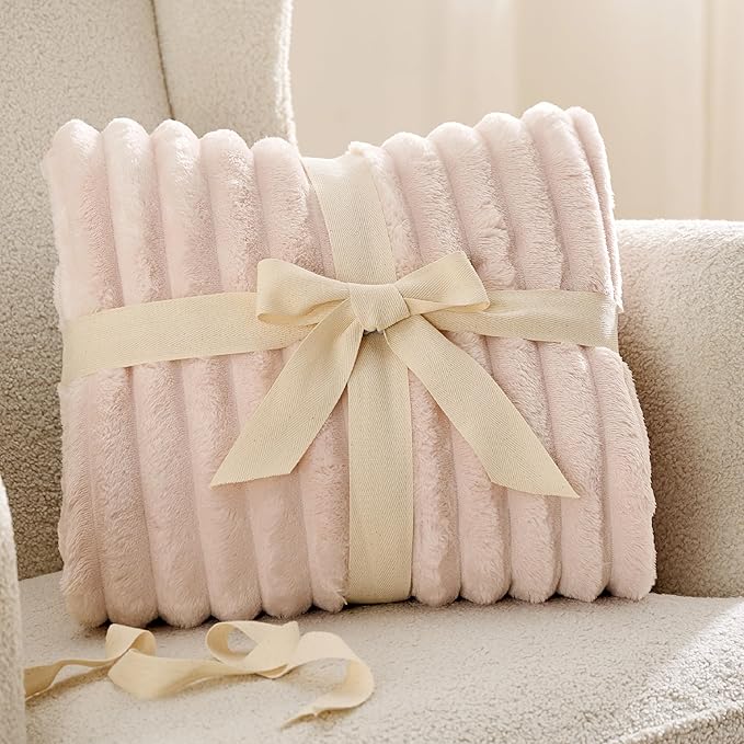 Bedsure GentleSoft Crystal Pink Twin Blanket for Bed - Super Soft Cozy Blankets for Women, Cute Large Blanket for Girls, 66x90 Inches