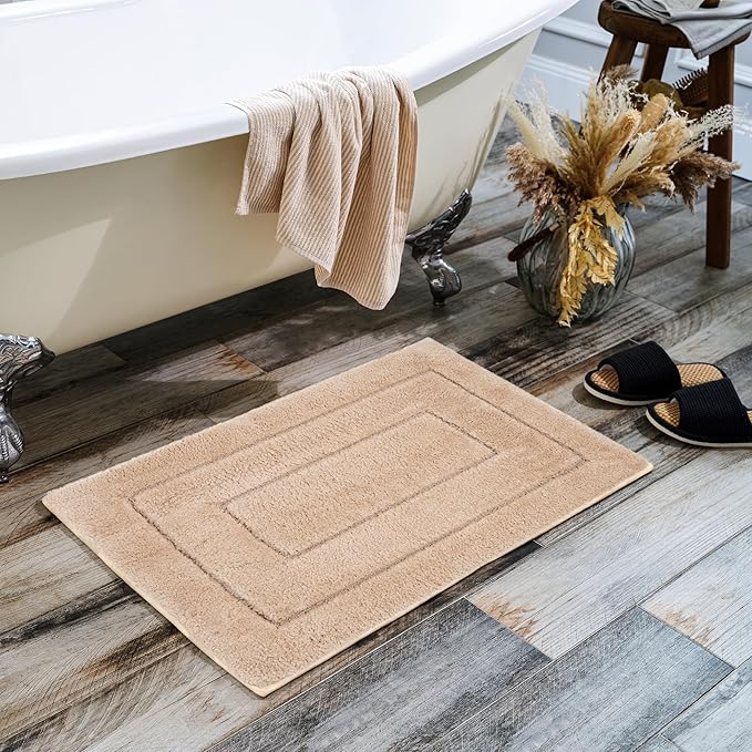 GRANNY SAYS Bathroom Rugs Non Slip, 20" x 32", Bath Rugs for Bathroom Washable, Bath Mats for Floor, Microfiber Bath Mat for Tub, Absorbent Bath Rugs for Bath, Khaki