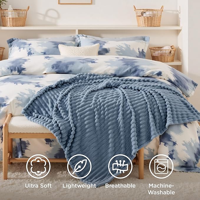 Bedsure GentleSoft Blue Twin XL Blanket for Bed - Cozy Soft Blankets for Women, Cute Small Fleece Throws for Girls, Birthday Gifts for Women Decor Gifts, Ashley Blue, 66x90 Inches