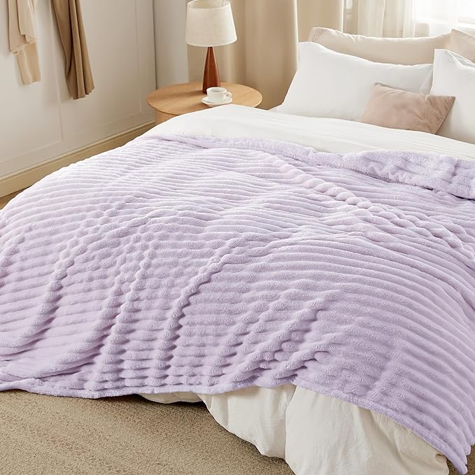 Bedsure GentleSoft Lavender Fog Full Blanket for Bed - Cozy Soft Blankets for Women, Cute Large Throws for Girls, 84x90 Inches