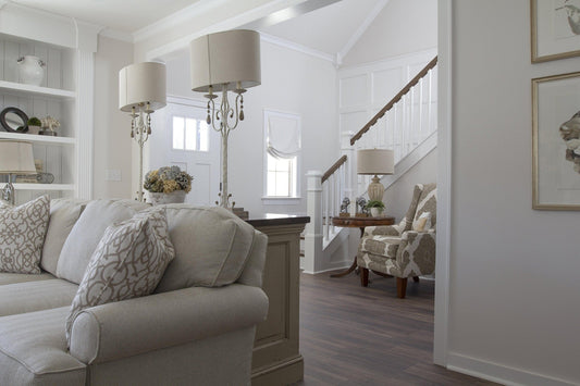 "How to Style Your Entryway for Maximum Impact"
