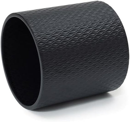 LuxenHome 2-Piece Diamond Pattern Round Metal Cachepot Planter Set, Black Planter with Gold Stands Set of 2 Indoor Plant Pots Large Floor Plant Pot for Plants, NOT Waterproof