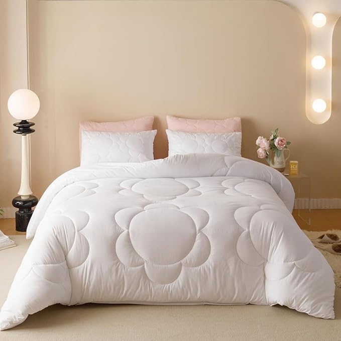 CLOTHKNOW White Comforter Sets California King Daisy Puff Pattern Bedding Comforter Sets Soft Boho Comforter with 2 x Pillow Cases