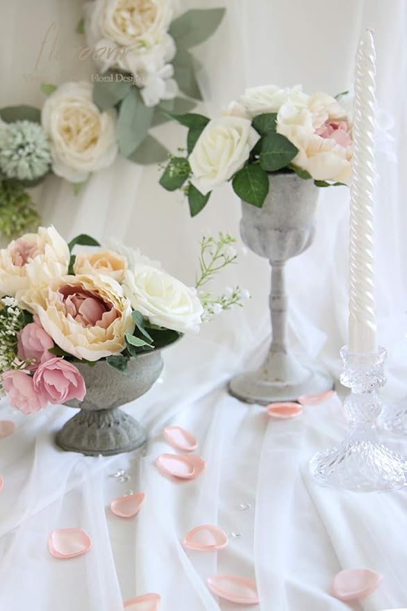 Floroom 300pcs Rose Petals Blush Faux Silk Flower Petals for Wedding Flower Girl Basket Pink Aisle Scatter Dinner Table Centerpieces Party Confetti Bridal Shower Romantic Night Decoration