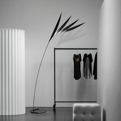 Liara Tropical Bird of Paradise LED Floor Lamp | 3500K Warm White Light | Sturdy Metal Base