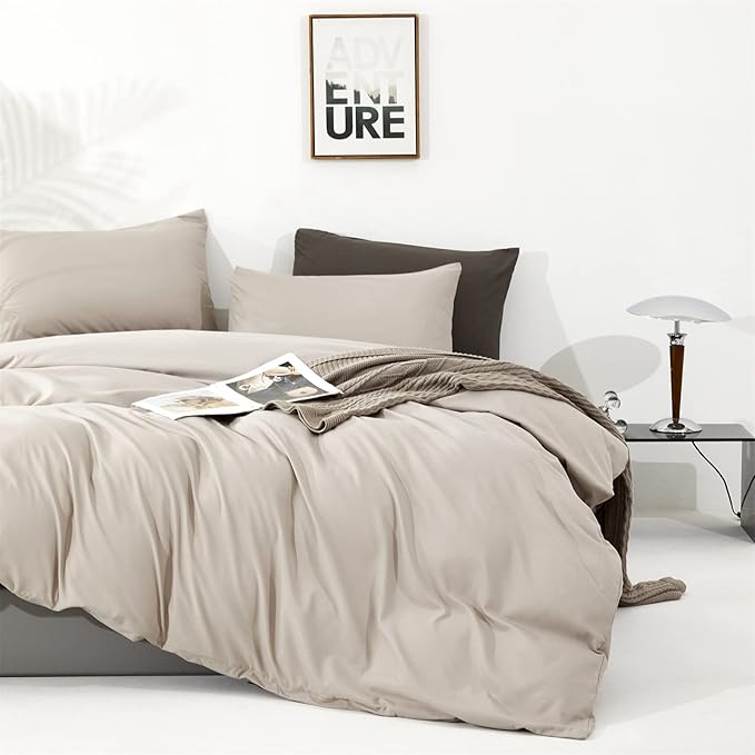 CLOTHKNOW Light Khaki Comforter Sets Full Oatmeal Bedding Comforter Sets All Season Soft Beige Khaki Comforter with 2 x Pillow Cases