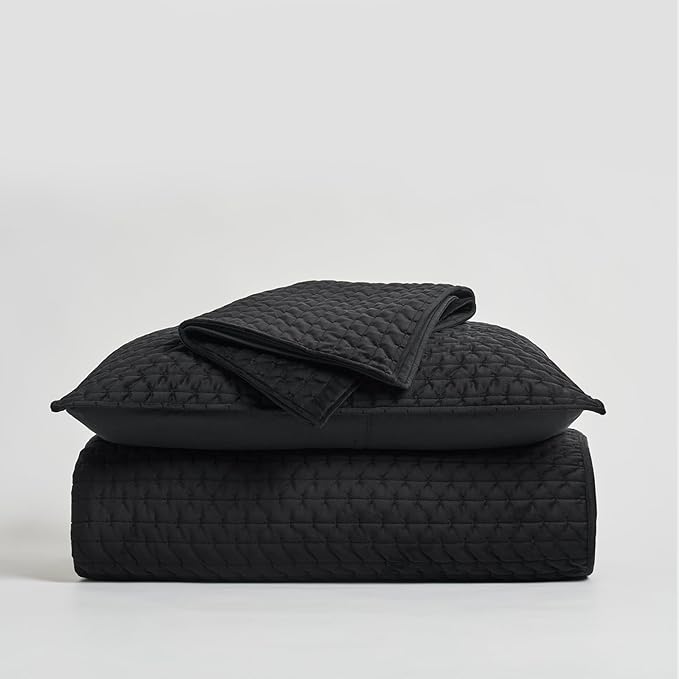 EVERGRACE Luxury Velvet Quilt Bedding Set Full Queen Size 3 Pieces with Pillow Shams, Soft Cross-Stitch Velvet Comforter Set, Lightweight Coverlet Bedspread for All Seasons, Black