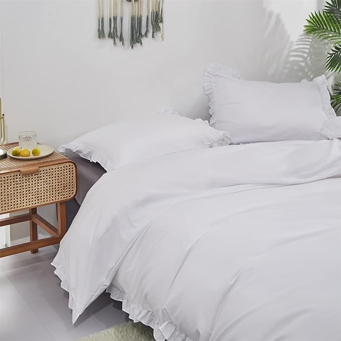Pureant White Ruffle Comforter Set Twin Boho White Lace Bedding Comforter Vintage Farmhouse Comforter Women Girls Solid White Shabby Chic Bed Quilts Plain White Lightweight Fluffy Ruffled Fringe Bed