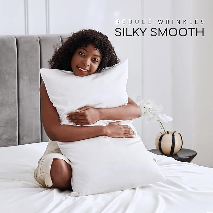 MR&HM Satin Bed Sheets, Twin Size Sheets Set, 3 Pcs Silky Bedding Set with 15 Inches Deep Pocket for Mattress (Twin, White)