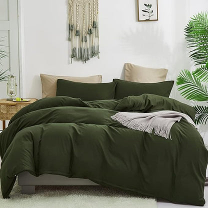 CLOTHKNOW Army Green California King Comforter Set Green Bedding Comforter Sets All Season Soft Hunter Comforter with 2 x Pillow Cases