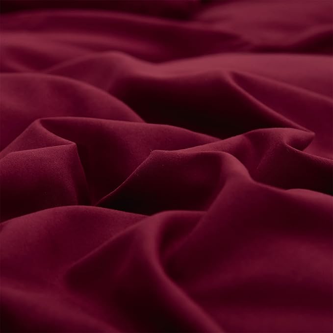 CLOTHKNOW Burgundy King Size Comforer Sets Wine Red Bedding Comforer Sets Dark Red Comforter King Soft All Season Bedding Sets with 2 x Pillowcases