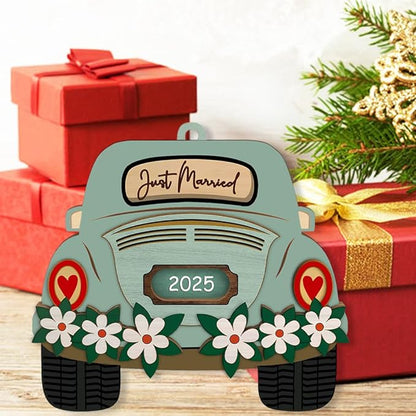 First Christmas Married Ornament 2025, Just Married Ornaments, Our First Christmas As Mr and Mrs, Wedding Ornament - Gifts for Newlyweds, Wedding Gifts for Couples, Bridal Shower Gift