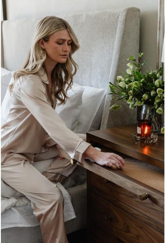 Alice Lane Bubble Candle Dish – Chic Smoky Glass Candle Dish for Home Decor – Decorative Modern Candle Holder for Small Candles