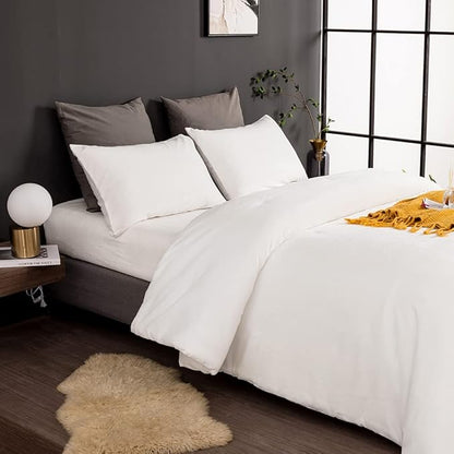 CLOTHKNOW White Fluffy Queen Comforter Set Velvet Bedding Comforter Sets All Season Soft Comforter White Comforter Queen with 2 x Pillow Cases