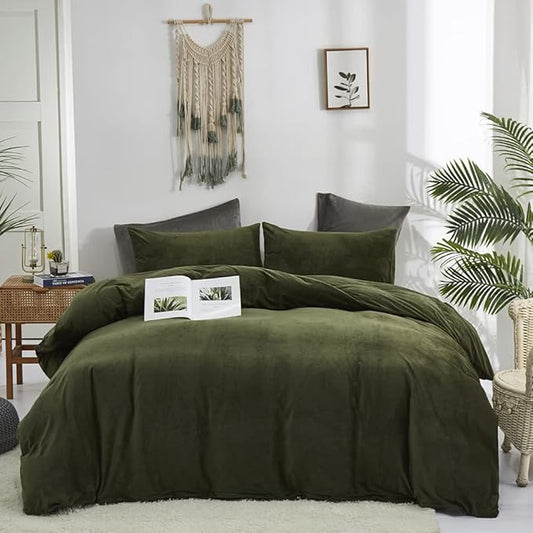 CLOTHKNOW Army Green California King Comforter Set 3Pcs Velvet Bedding Comforter Sets Soft Green Comforter with 2 x Pillowcases