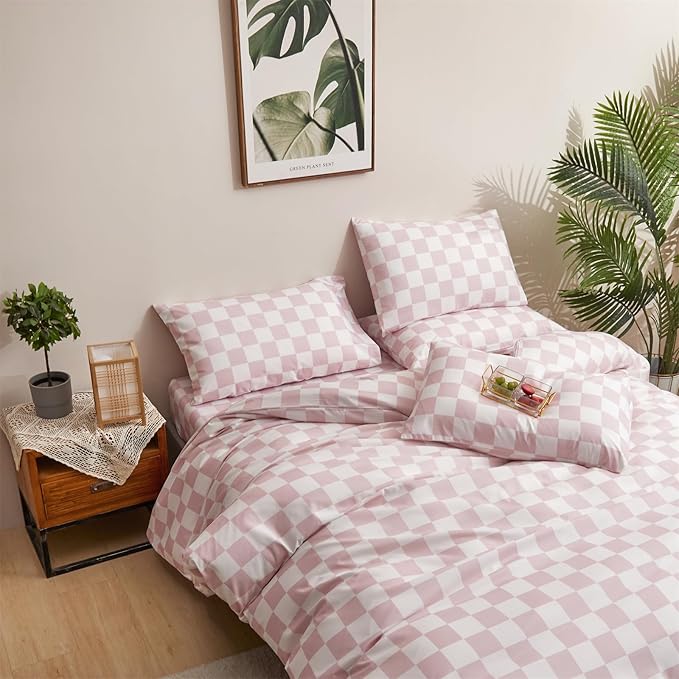CLOTHKNOW Pink White Plaid Full Size Comforter Sets Grid Bedding Comforter Sets Soft All Season Geometric Checker Comforter with 2 x Pillow Cases