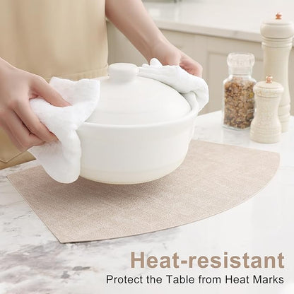 Homaxy Round Table Placemats Set of 6, Washable Wedge Shaped Faux Leather Table Mats, Wipeable Kitchen Dinner Place Mats for Indoor Outdoor, Beige