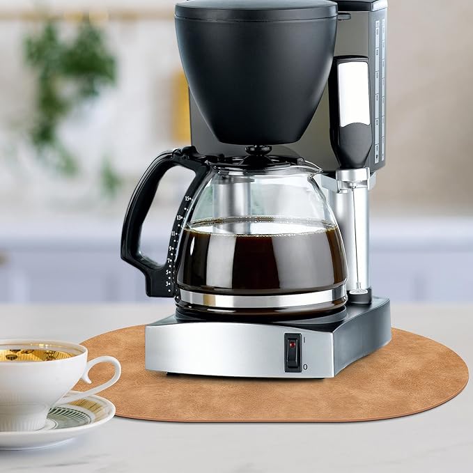 ADRIMER Placemats, Heat Resistant Oval Placemats Set of 4 Washable 12 x 17 Inch, Waterproof Table Mats, Wipeable Pu Place Mats for Kitchen, Dining Room, Light Brown