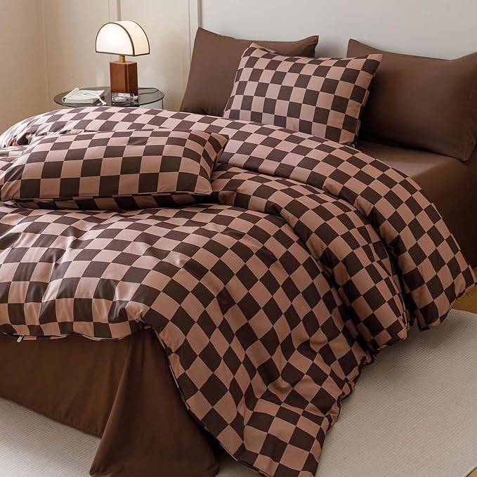 CLOTHKNOW Dark Brown Plaid Full Size Comforter Sets Grid Bedding Comforter Sets Soft Geometric Checker Comforter with 2 x Pillow Cases