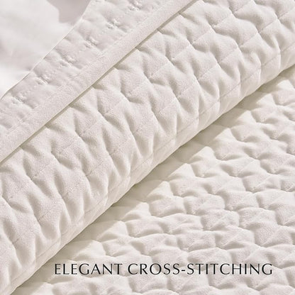 EVERGRACE Luxury Velvet Quilt Set King Size 3 Piece, Soft Cross-Stitch Velvet Comforter Set with Pillow Shams, Lightweight Coverlet Bedspread Bedding Set for All Seasons, Cream White