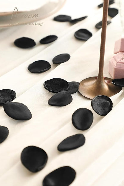 Floroom 300pcs Rose Petals Black Faux Silk Flower Petals for Wedding Flower Girl Basket Aisle Scatter Dinner Table Centerpieces Party Confetti Bridal Shower Romantic Night Decoration