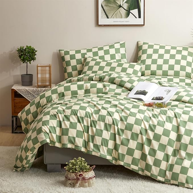 CLOTHKNOW Green White Plaid Queen Size Comforter Sets Grid Bedding Comforter Sets Checkerboard Comforter Checker Queen Comforter with 2 x Pillowcases