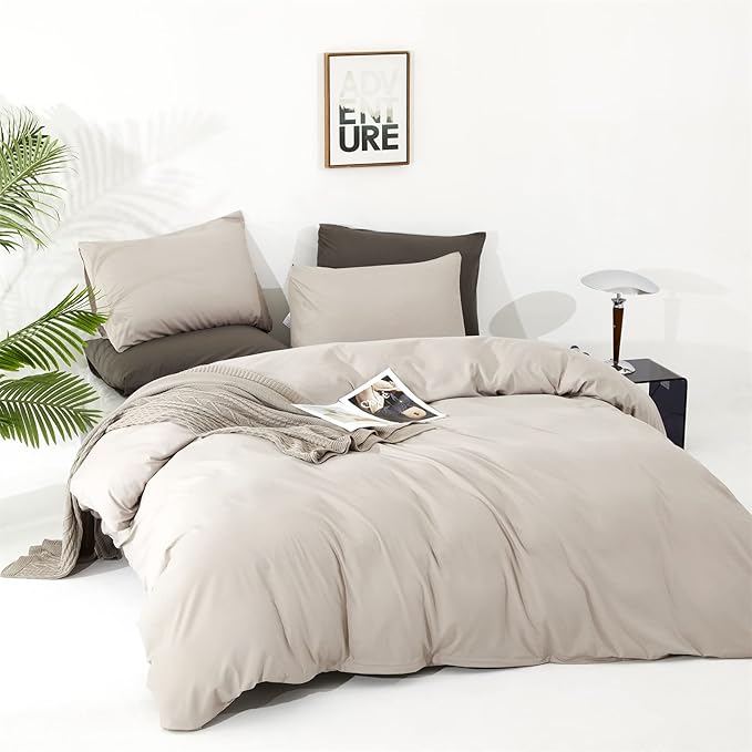 CLOTHKNOW Light Khaki Twin/Twin XL Comforter Set 3Pcs Beige Coffee Bedding Comforter Sets All Season Oatmeal Comforter Soft Beige Comforter with 2 x Pillow Cases