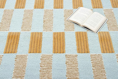 Hand-Tufted Wool Rug with Scalloped Edges, Light Blue Plaid Pattern, Cozy Soft Area Rug for Living Room, Bedroom, and Nursery, Handmade Modern Accent Rug, 6x8 Ft