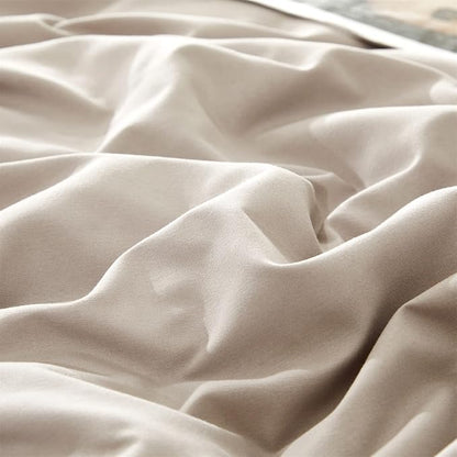 CLOTHKNOW Light Khaki Twin/Twin XL Comforter Set 3Pcs Beige Coffee Bedding Comforter Sets All Season Oatmeal Comforter Soft Beige Comforter with 2 x Pillow Cases